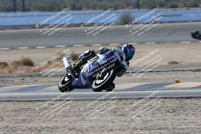 media/Nov-16-2025-Race Pace (Sun) [[8c5fa54630]]/Verified Riders/3-Turn 14 (1045am)/